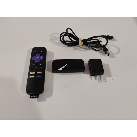 Roku 3900x Streaming Device - W/ Remote & Power Cord - Tested Working - Picture 8 of 14